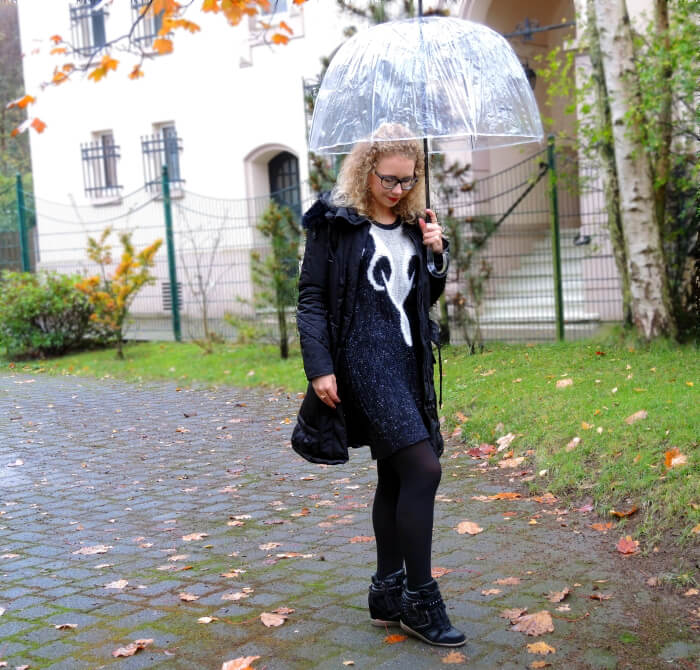Outfit Wellensteyn Jacket and Jean Paul Gaultier Umbrella Black Streetstyle Fashion Blog