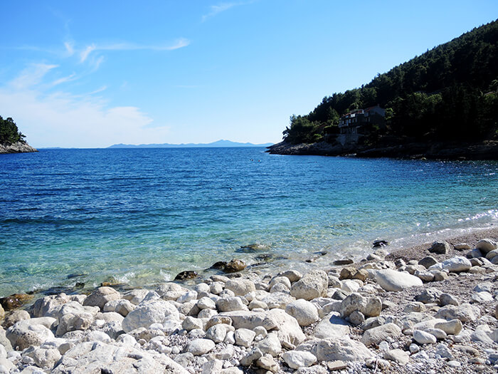 Kationette-Lifestyleblog-Travel-Croatia-Korcula-sightseeing-offroad-trail-detours-jeep