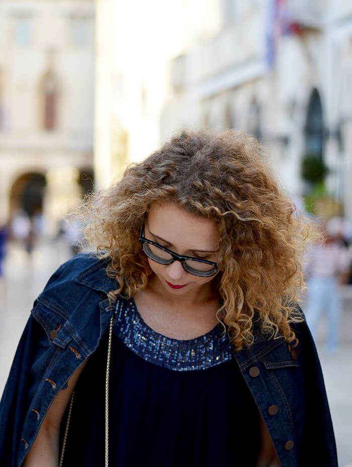 Kationette-Fashionblog-Outfit-Blue-Silk-Dress-Furla-Metropolis-Dubrovnik-old-town