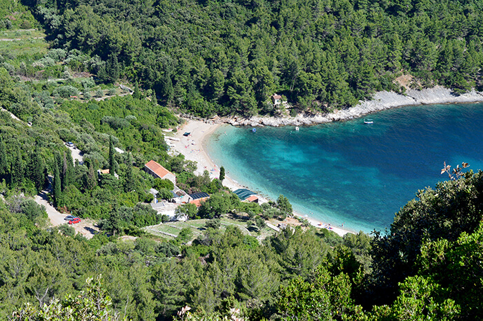 Kationette-Lifestyleblog-Travel-Croatia-Korcula-sightseeing-offroad-trail-detours-jeep