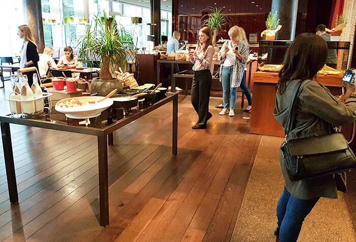 Brunch Buffet @ Restaurant Amano Verde, Radisson Blu Media Harbour Hotel, Düsseldorf