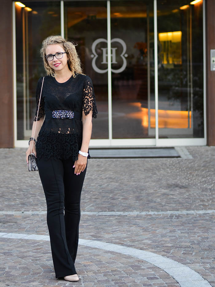 Outfit: Classy Allblack with Flared Pants, Furla, Lace & Waist Belt