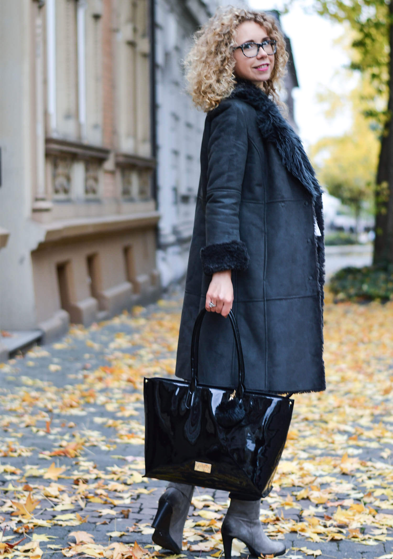 Outfit: Shearling Coat, Leather Pants and Patent Bag
