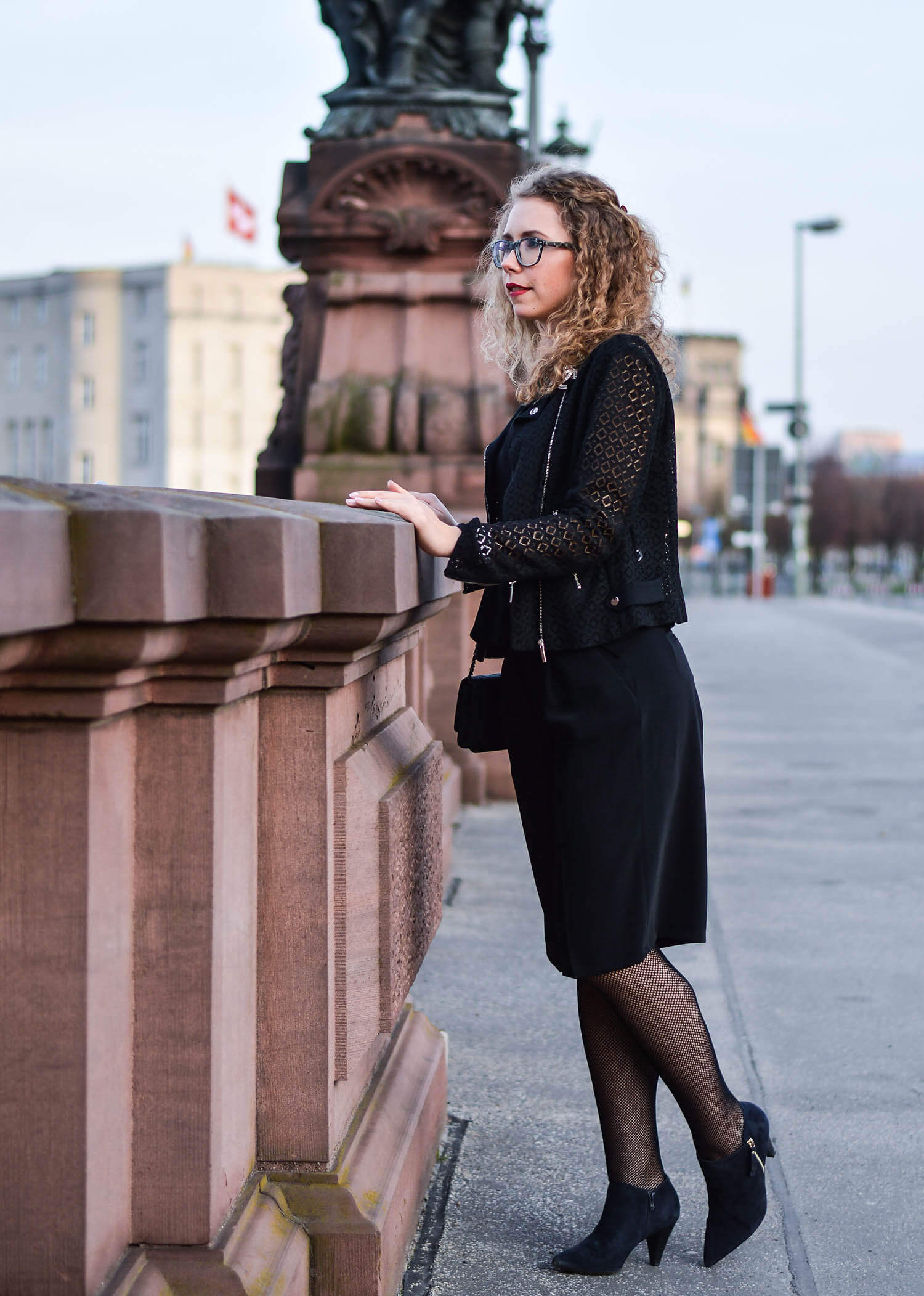 Kationette-fashionblog-nrw-Outfit-Allblack-streetstyle-nightout-Berlin