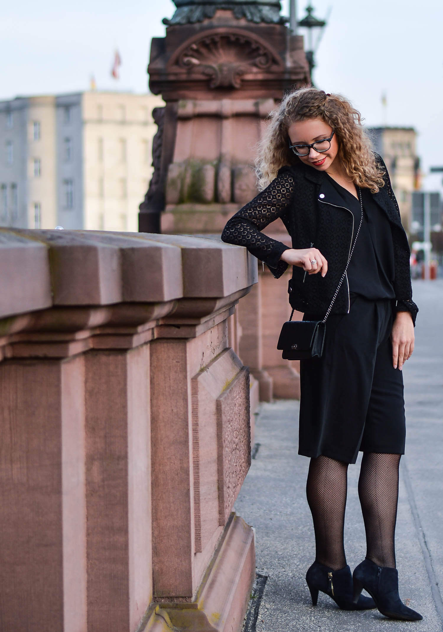 Kationette-fashionblog-nrw-Outfit-Allblack-streetstyle-nightout-Berlin