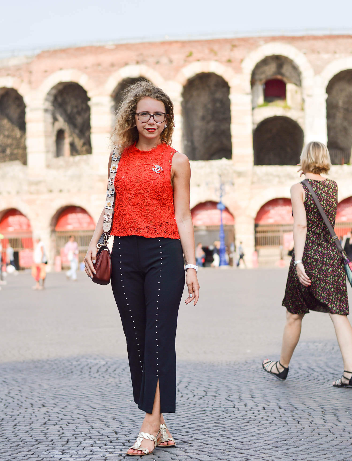 kationette-fashionblog-travelblog-Zara-Outfit-Lace-Top-Pearl-Pants-Verona-Italy