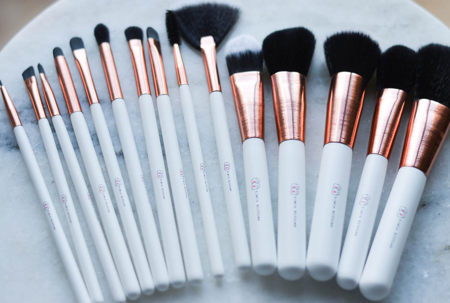 kationette-lifestyleblog-beauty-Makeup-Brush-Set-from-two-kitties