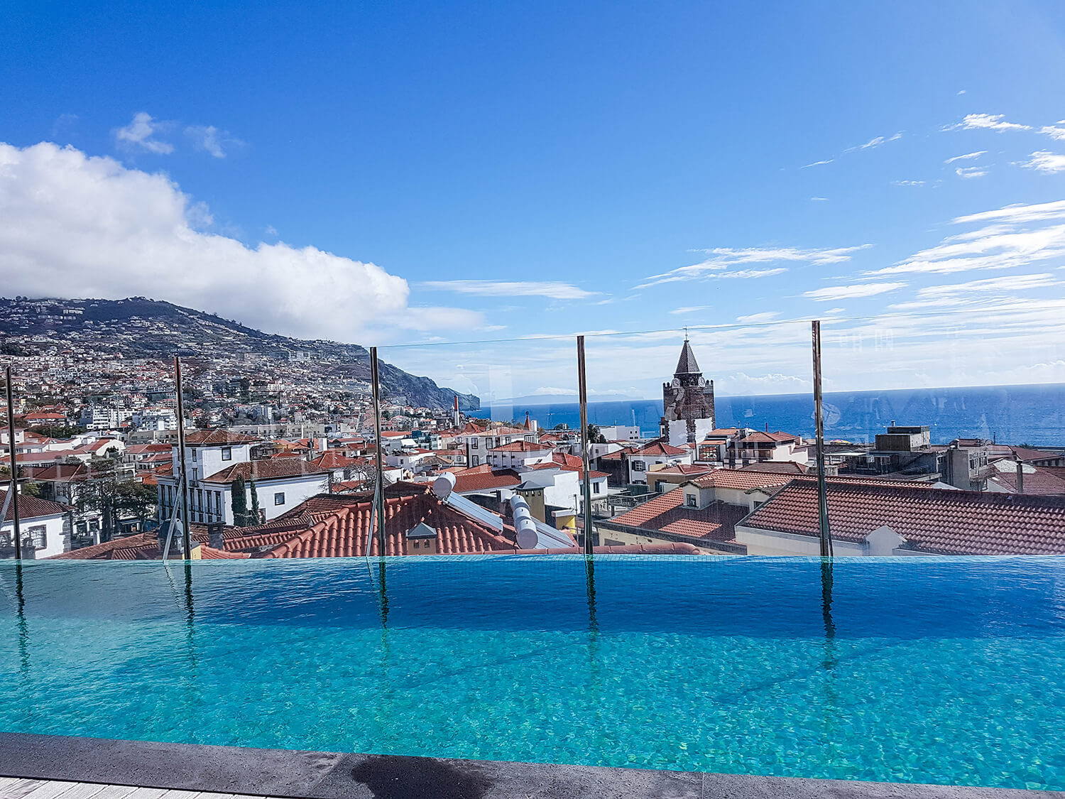 Kationette-travelblogger-nrw-Hotel-Tip-Castanheiro-Boutique-Hotel-in-Funchal-Old-Town-Madeira