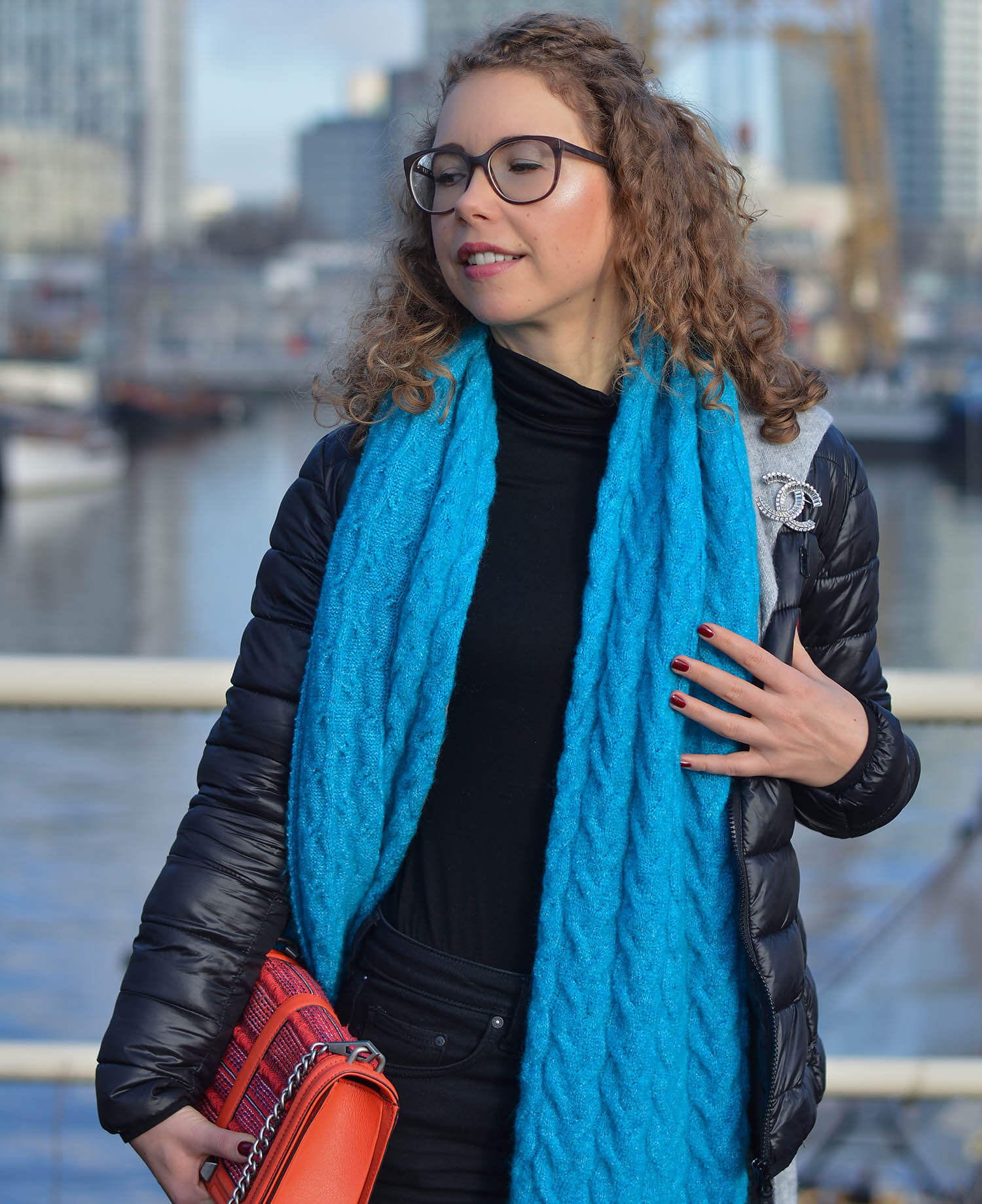 Outfit-Studded-Denim-Long-Cardigan-Sock-Boots-and-Zara-Scarf-Rotterdam-kationette-fashionblogger-streetstyle