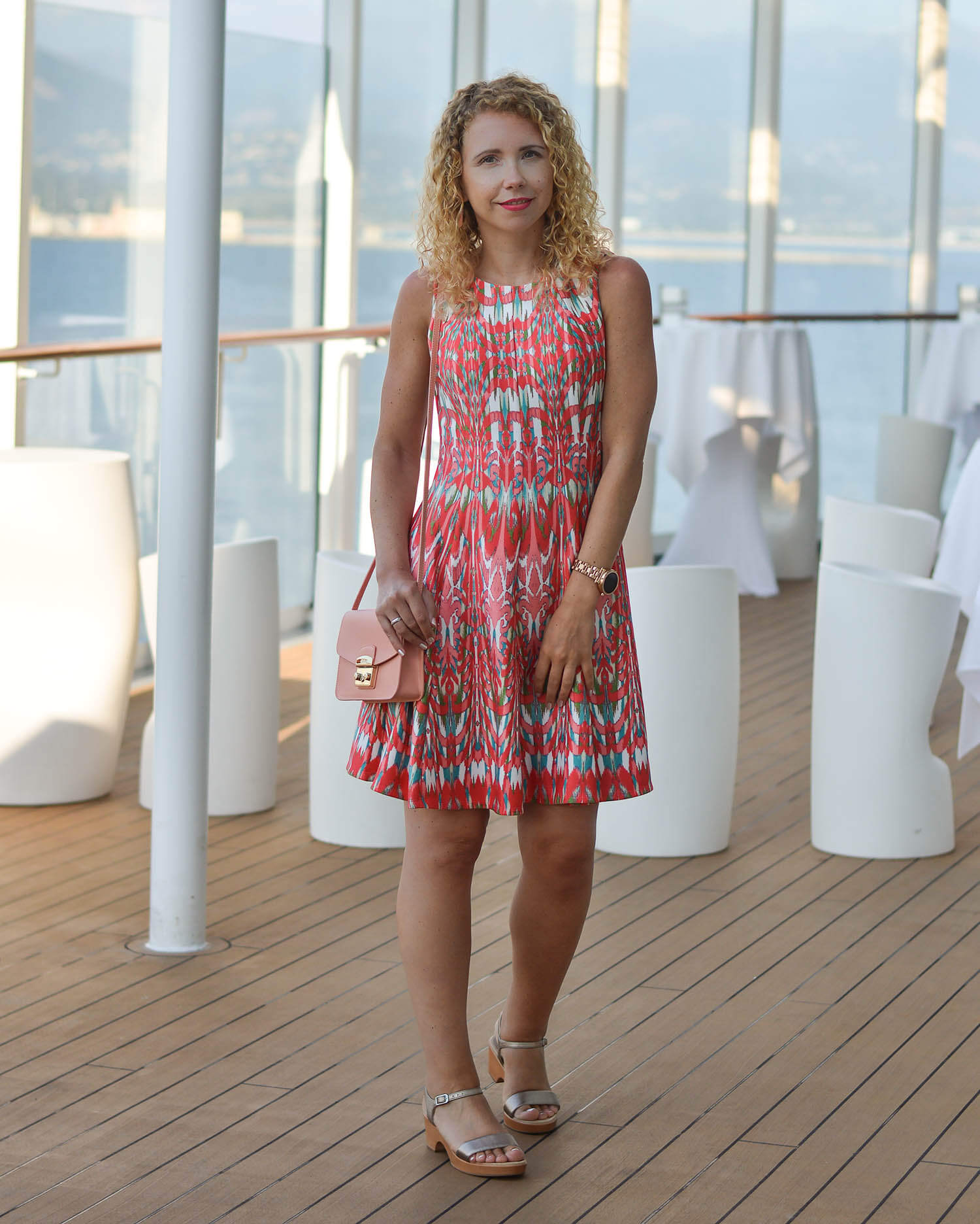 Outfit-Cocktail-Dress-Unisa-Sandals-and-Fula-Bag-on-Board-of-AIDAprima-Kationette-Fashionblogger