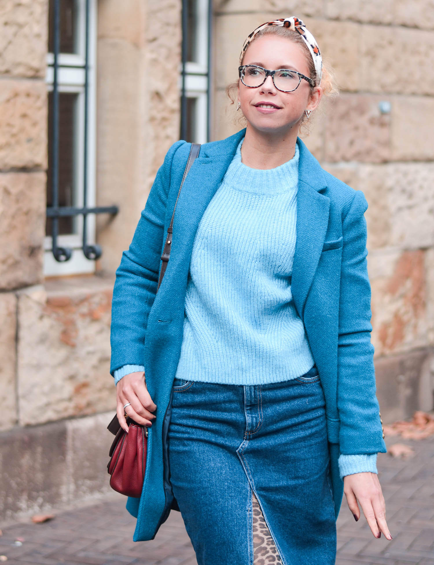 Petrol-Blue-meets-Leo-Print-Wool-Coat-Knit-Denim Skirt-Kationette-Winter-Outfit-Fashionblogger-Germany