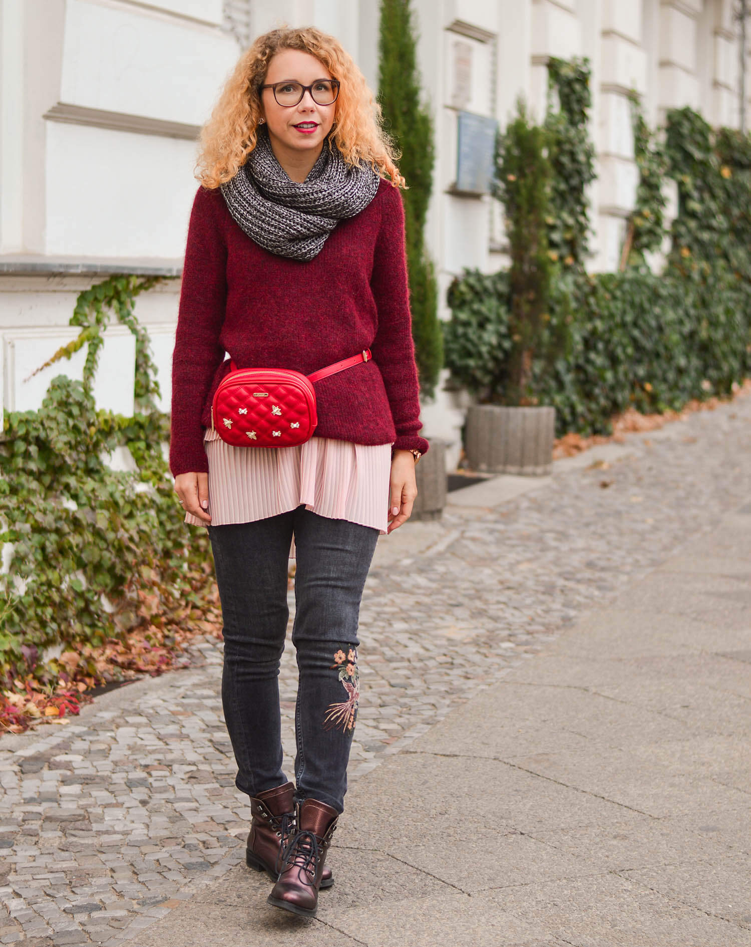 layering-outfit-with-belt-bag-in-Berlin-Kationette-Fashionblogger