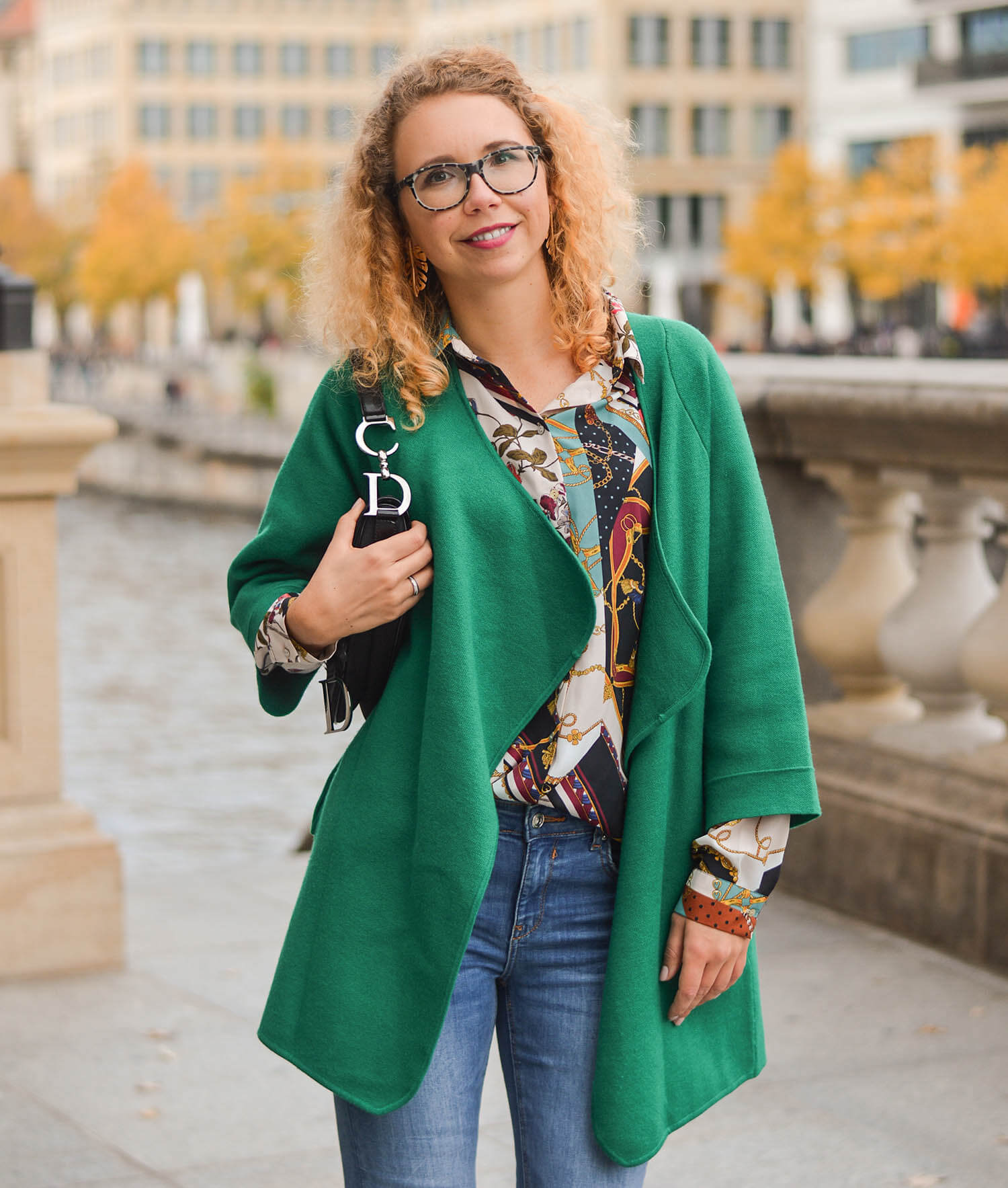 Adidas-Falcon-Chain-Print-Blouse-Dior-Saddle-Bag-Berlin-Kationette-fashionblogger