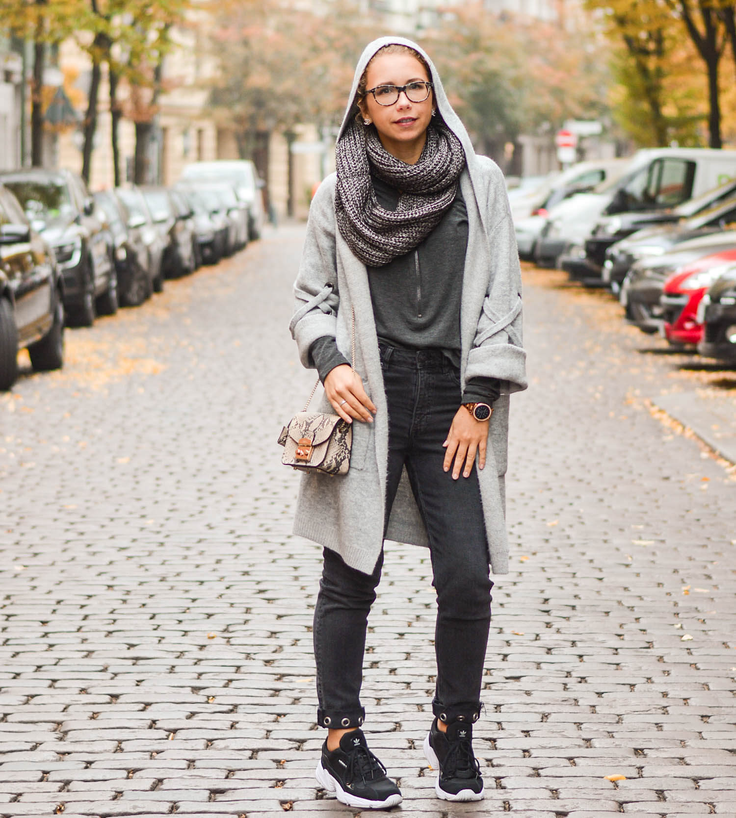 Allgrey Casual Streetstyle in Berlin Kationette Fashionblogger Germany