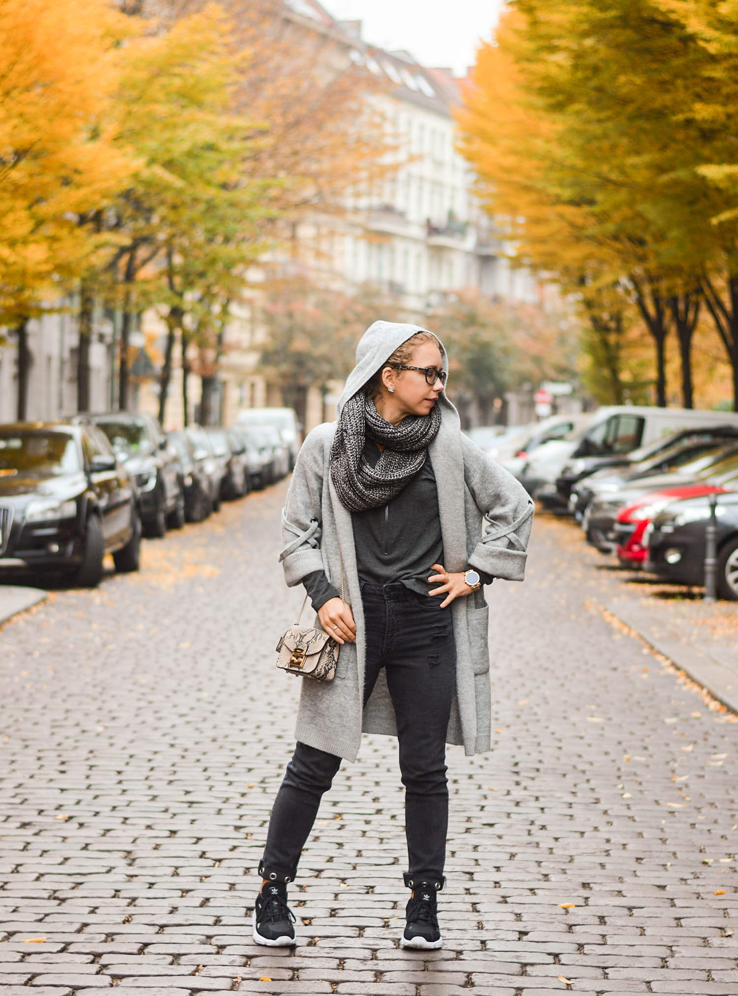 Allgrey Casual Streetstyle in Berlin Kationette Fashionblogger Germany