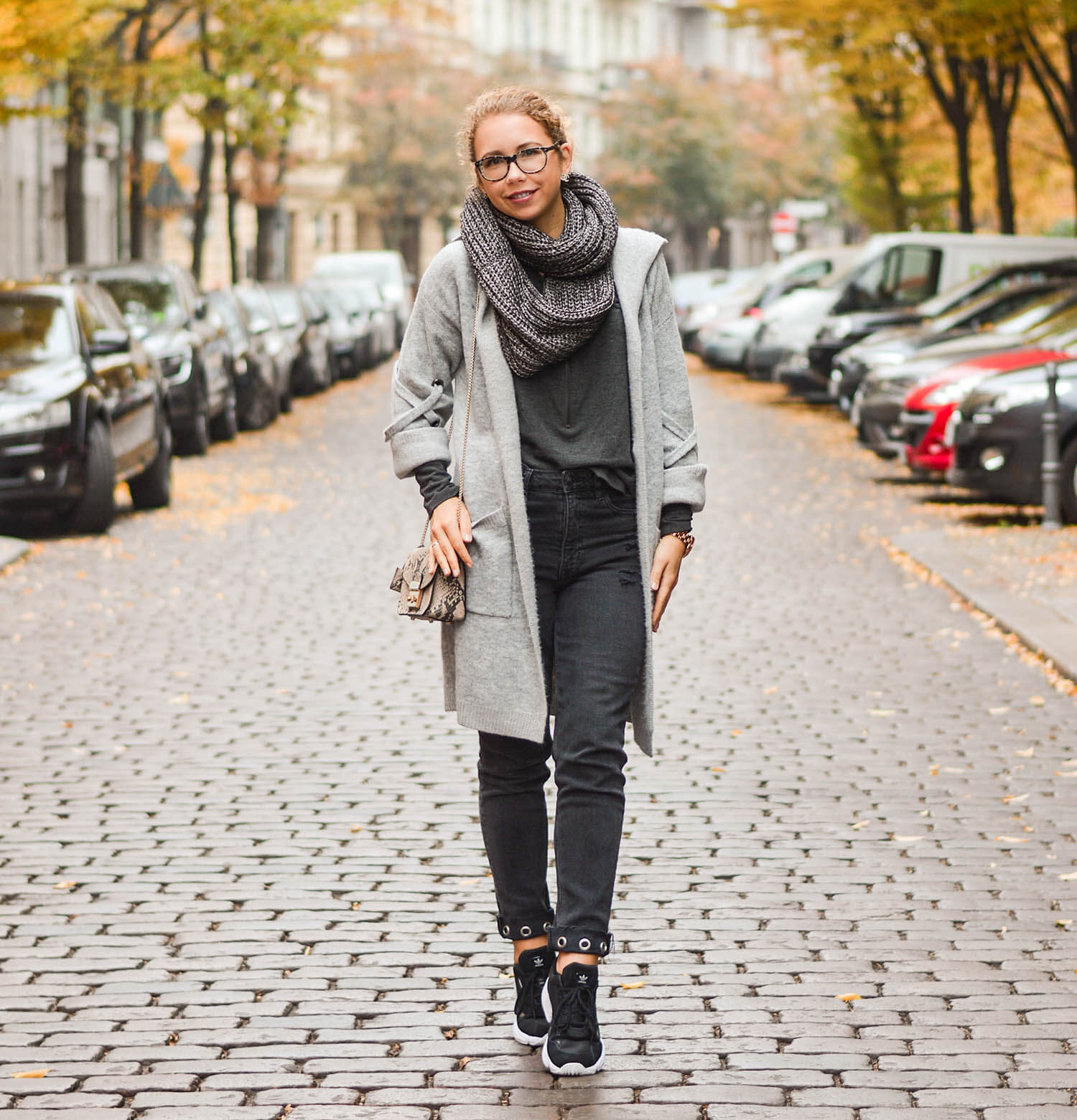 Allgrey Casual Streetstyle in Berlin Kationette Fashionblogger Germany