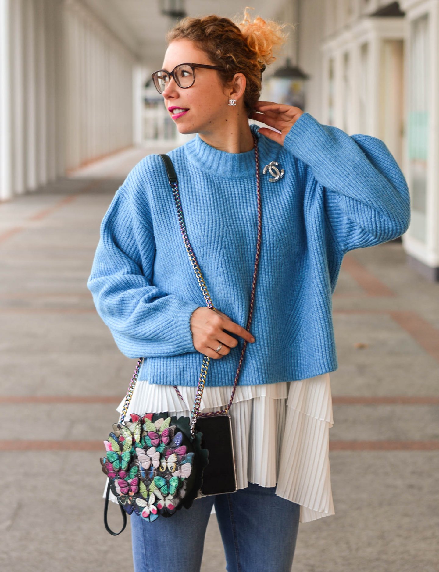 Baby-Blue-Sweater-Longbluse-Nike-Sneakers-Casual-Winter-Outfit-Kationette-Fashionblogger-Germany