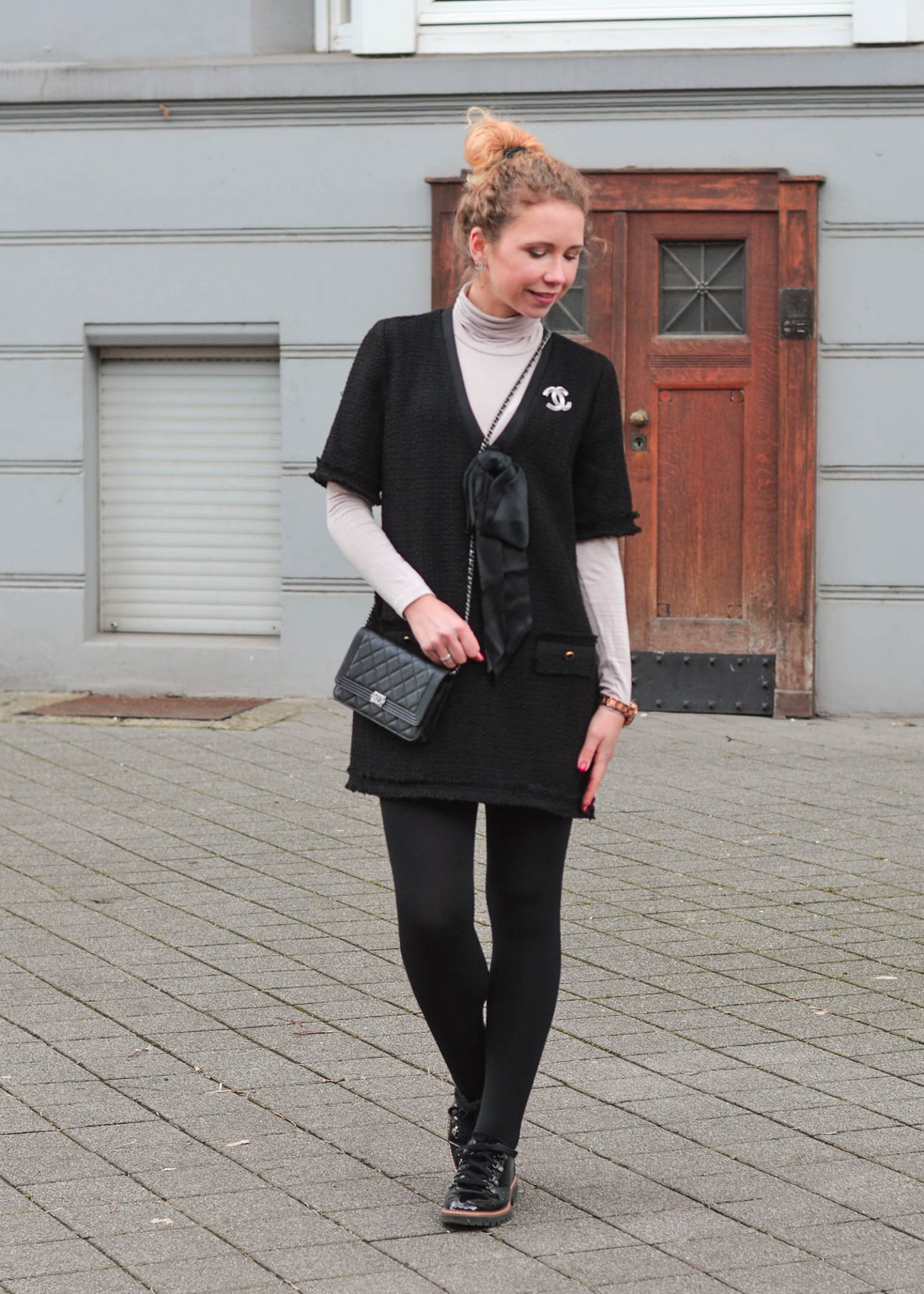 Tweed-Dress-Zara-Chanel-Accessoires-Kationette-Fashionblog-Germany