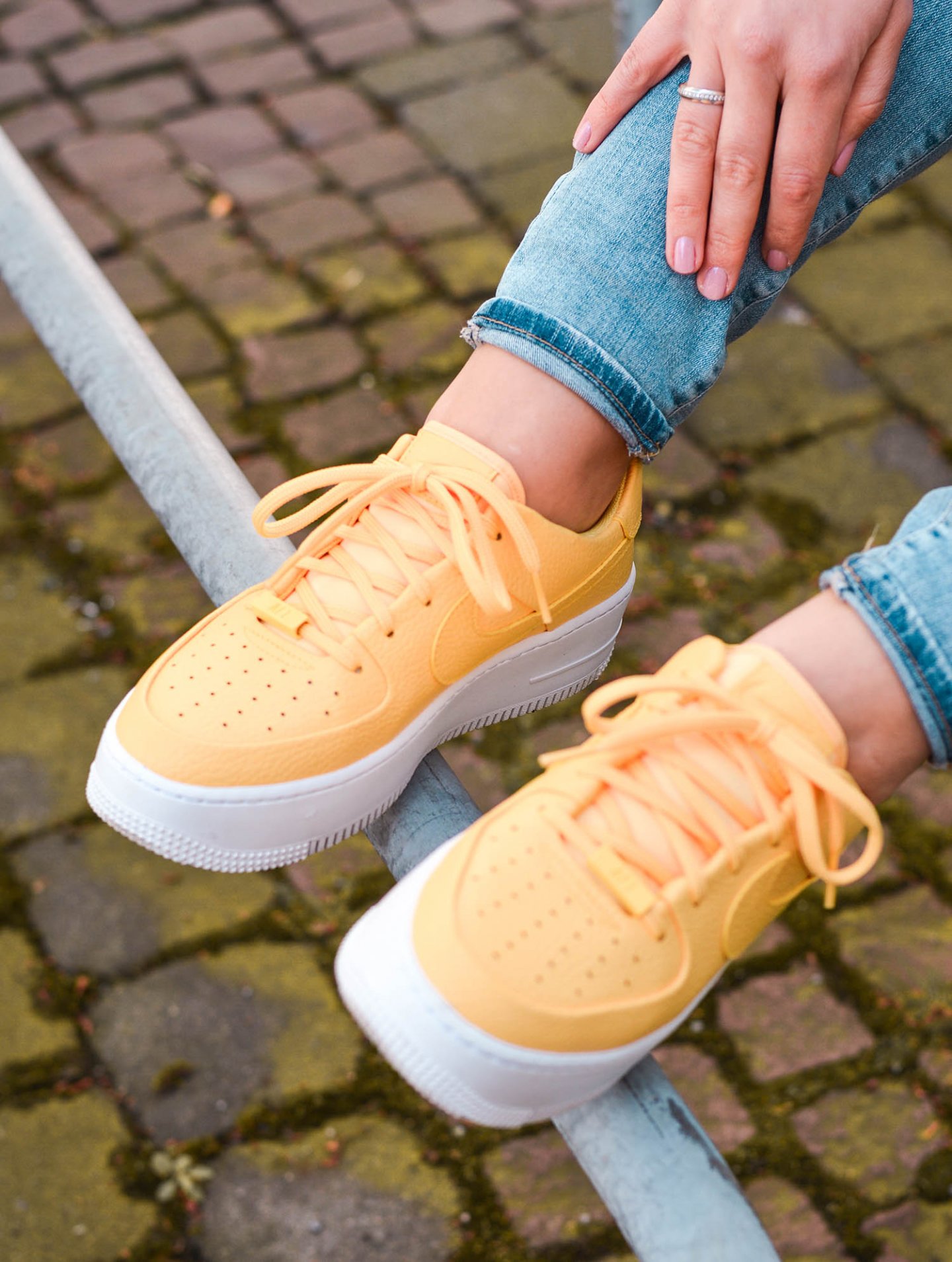 yellow nike Air Force 1