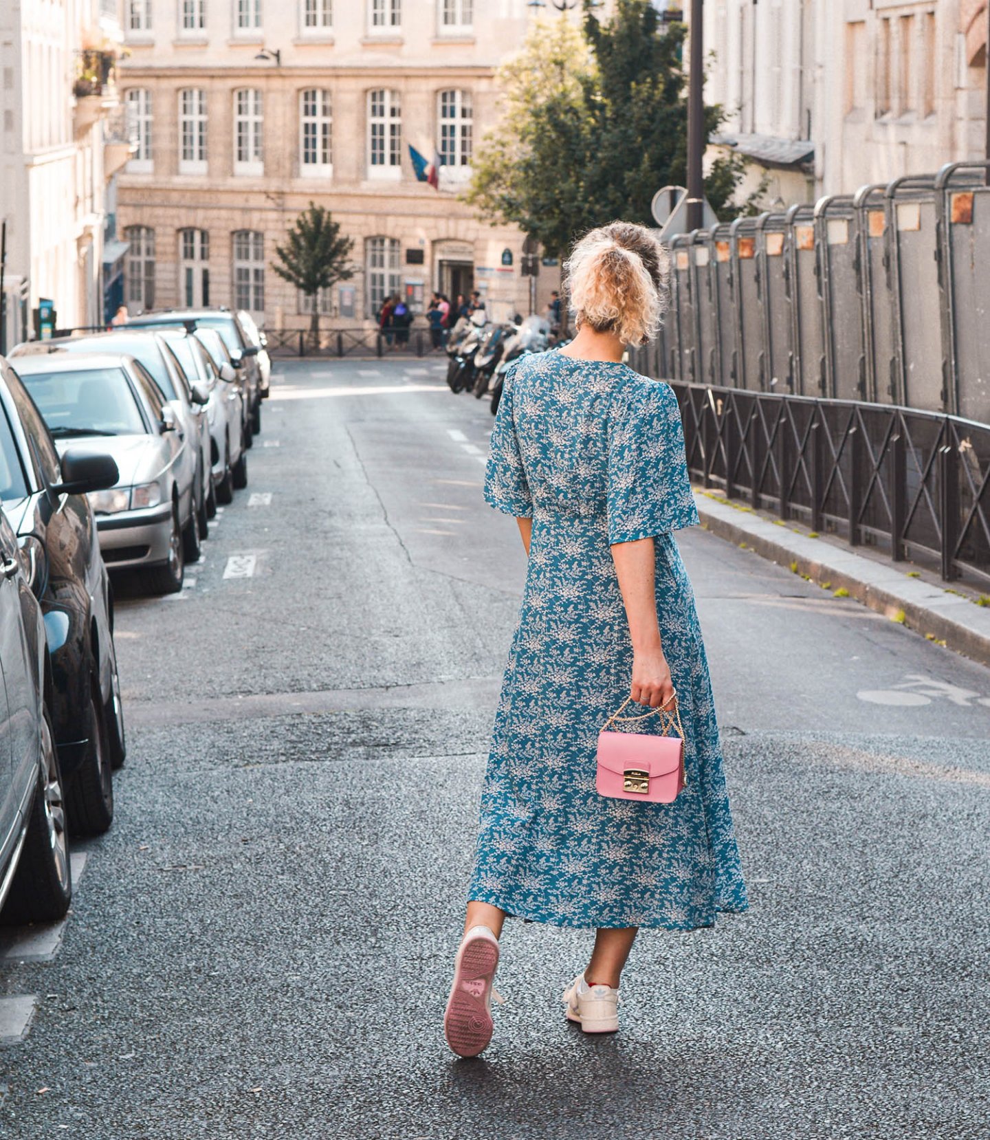 midikleid mit Blumenmuster