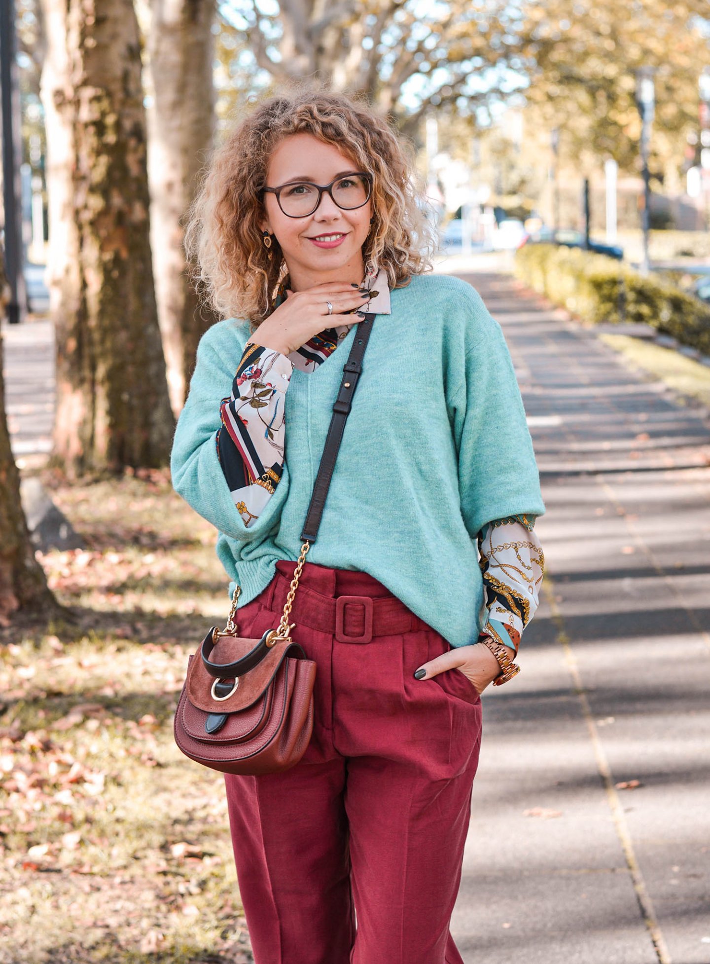 Herbsttrend 2019: Bundfaltenhose in Rostrot