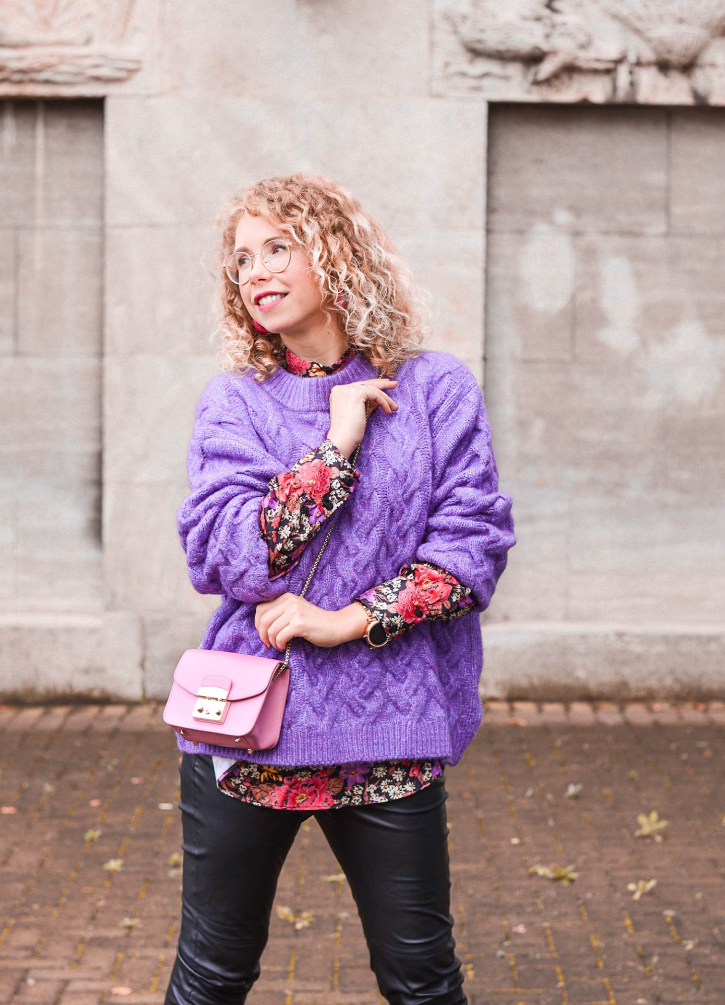 Blumenprints - So kombiniert man das Trendmuster diesen Herbst