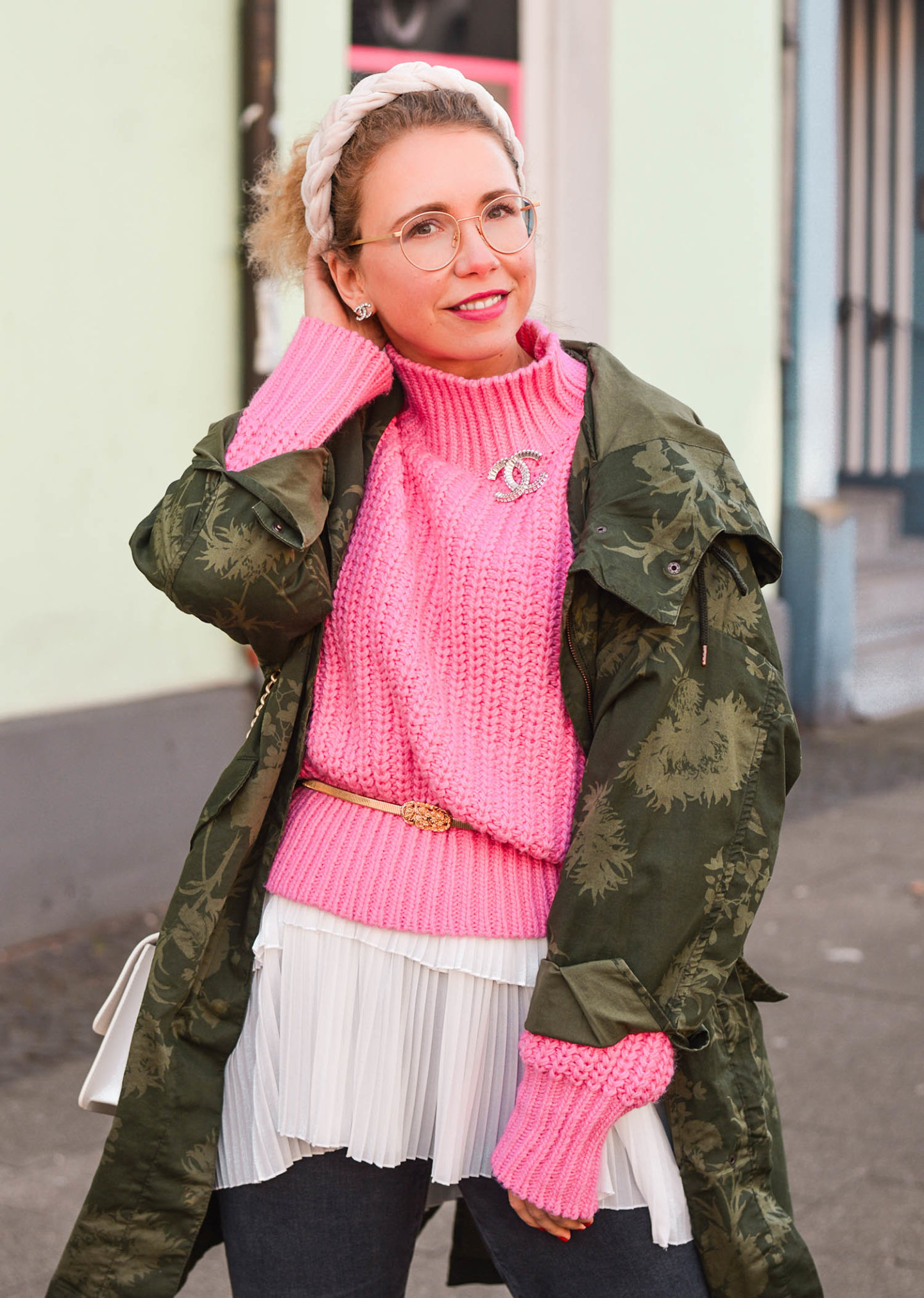 khaki meets pink und weiß - frischer look fürs Frühjahr 2020