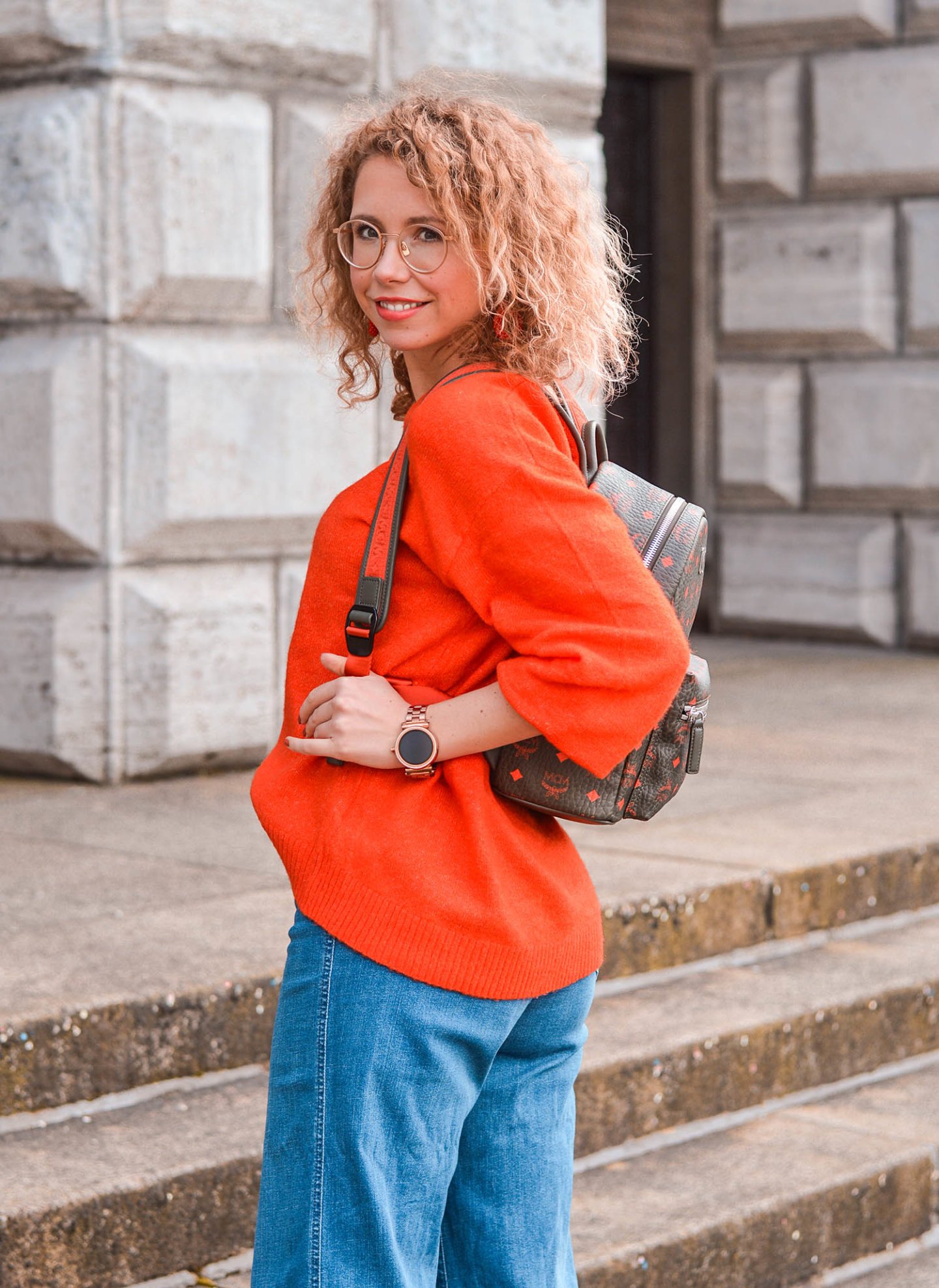 outfit inspiration mit mcm-rucksack