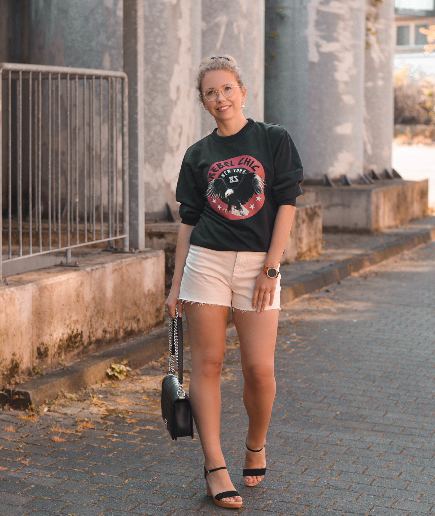 streetstyle mit rebel chic sweatshirt